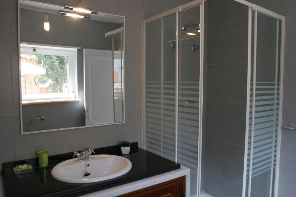 Guincho Wind Factory Guest House Cascais Buitenkant foto